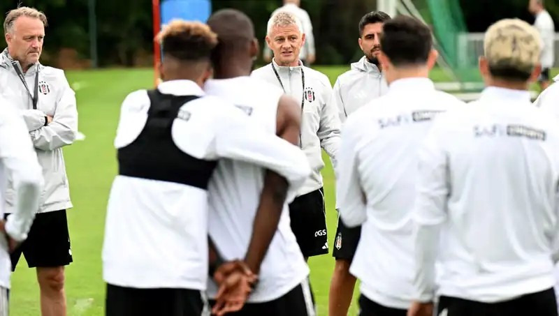 Solskjaer'den Futbolculara Sert Eleştiriler: Takımın Performansı Üzerine Kırılma Noktası