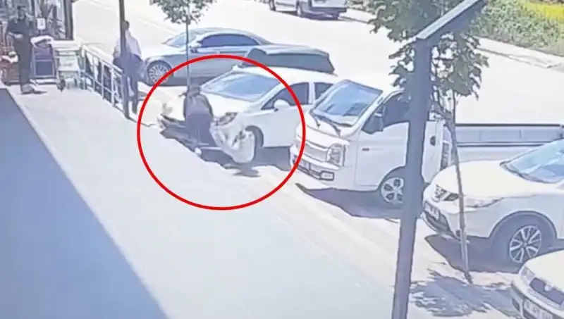 Yalova'da Lise Öğrencisinin Aracın Altında Kalması Korkunç Bir Kaza!
