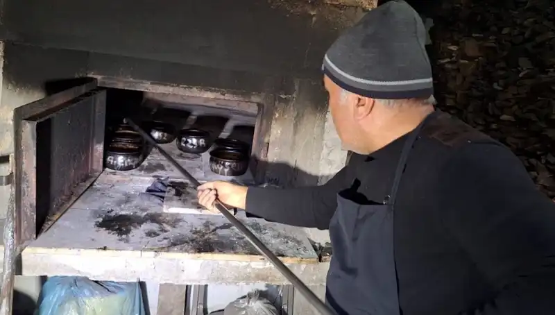 Sabah 9’dan Akşam 5’e Kadar Pişiyor: Kalede Davul Çalma Geleneği!
