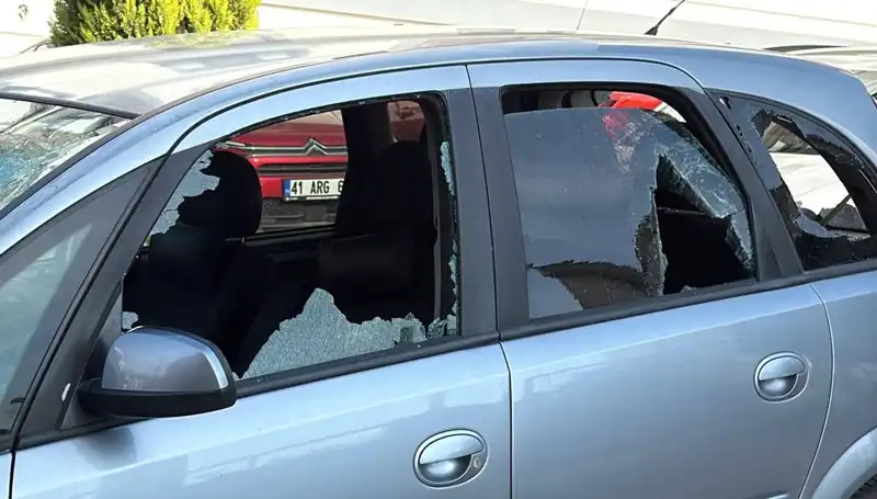 Komşular Arasında Patlak Veren Silahlı Kavga: Bir Ölü, Üç Yaralı