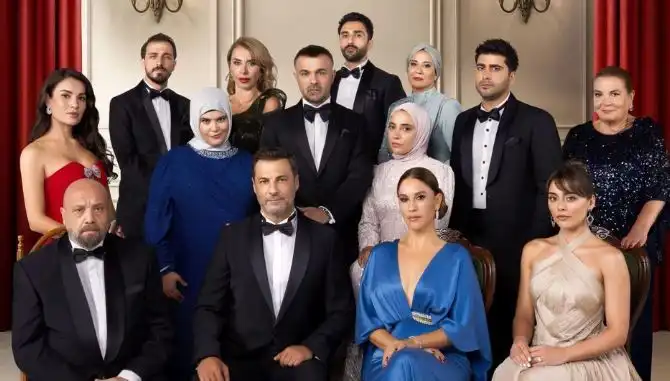 Kızılcık Şerbeti Yeni Sezonu ile Ekranlara Geri Dönüyor!