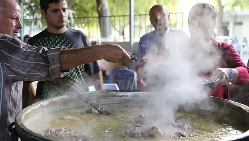 Gadir-i Hum Bayramı: Anlamı, Tarihi ve Kutlama Gelenekleri