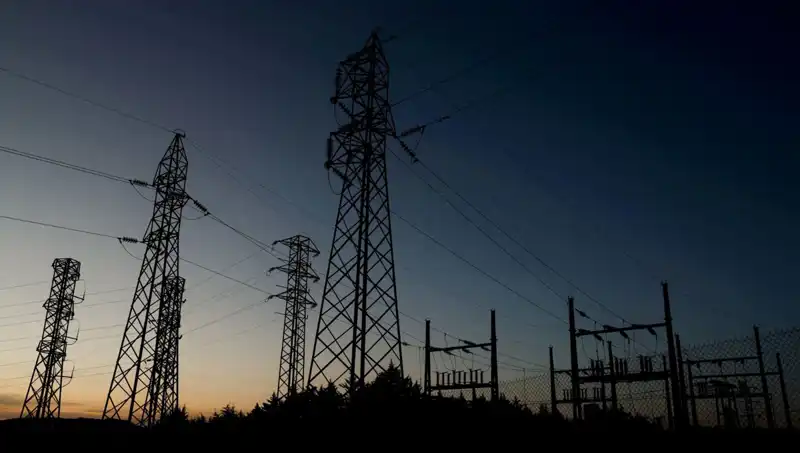 İzmir'de Elektrik Kesintisi Alarmı: Hangi İlçelerde Ne Zaman?