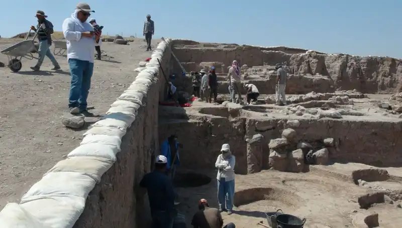 Kilis Oylum Höyük'teki Kazılar Devam Ediyor: Sıcak Hava Hiçbir Şeyi Durduramaz