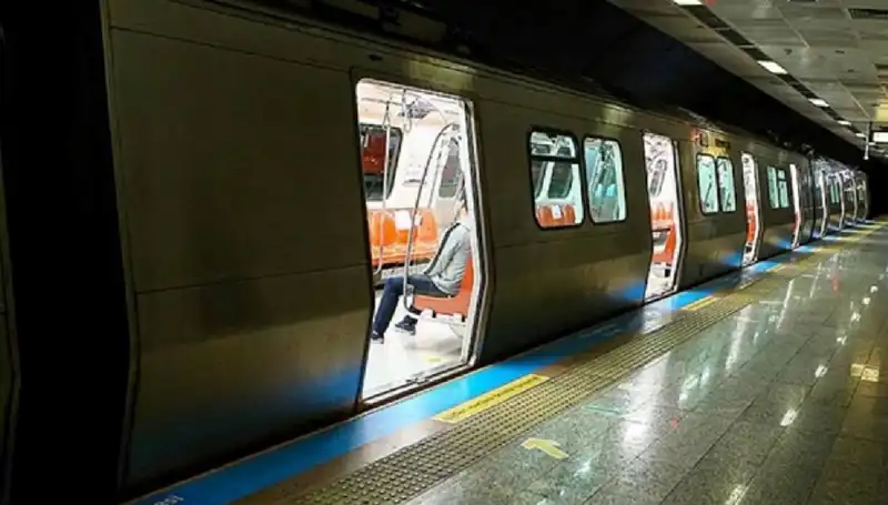 İstanbul'da Metro Duraklarının Kapatılmasının Sebepleri ve Etkileri