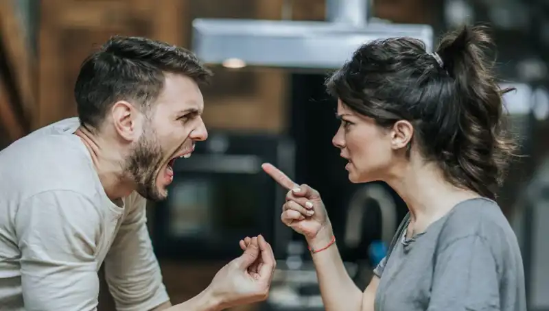 En Sık Yapılan 7 Flört Hatası: Psikologların Uyarılarıyla Dikkat Edin!