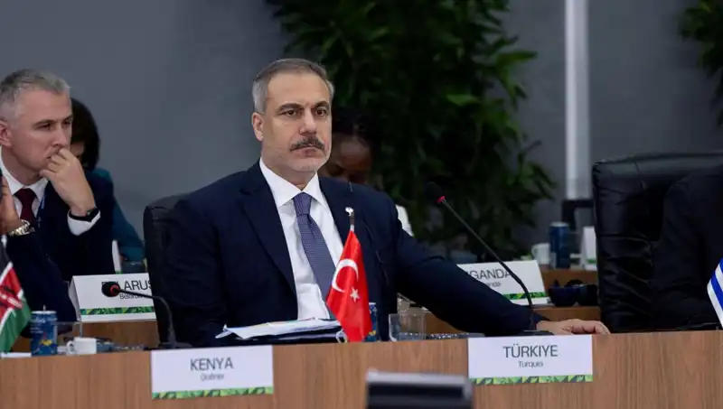 Bakan Fidan BRICS Zirvesi'nde Yapay Zeka İçin Hayati Mesajlar Verdi