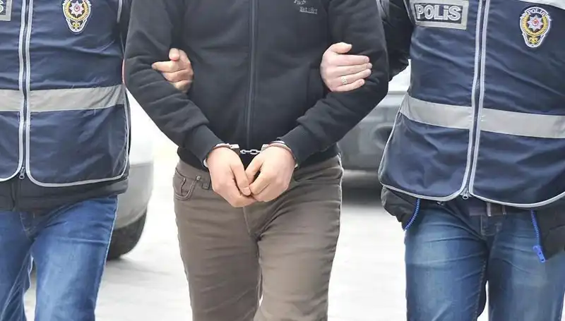Adana’da Yasa Dışı Bahis Operasyonu: 13 Gözaltı, Tutuklamalar Geldi