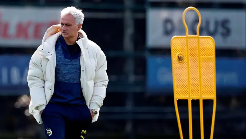 Fatura Mourinho'ya: Futbolda Şok Gelişme ve Yeni Dönem!