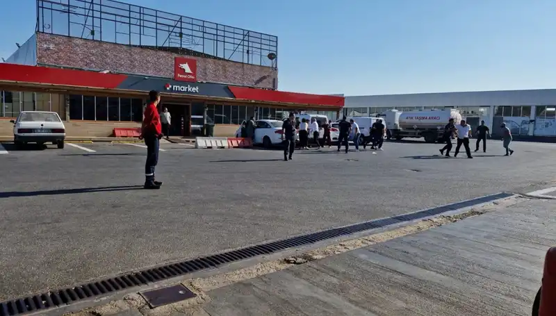 İki Aile Arasında Omuz Atma Kavgası: Akaryakıt İstasyonu Tartışması Büyüyor