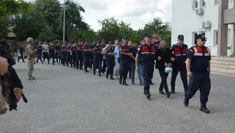 Hacizli Araçları Yeniden Dizayn Edip Satmak: Dolandırıcılık Skandalı Ortaya Çıktı