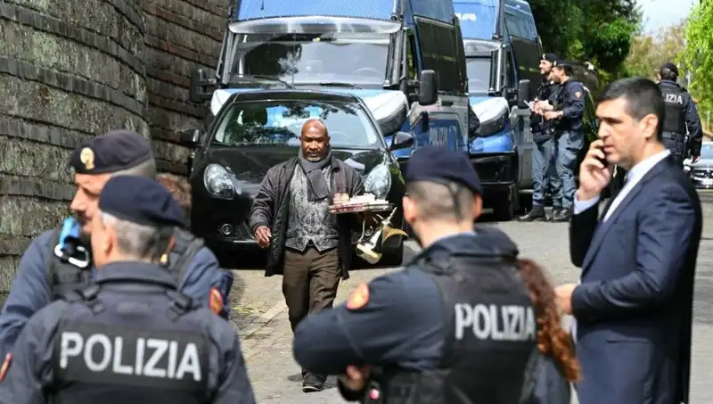 Roma'da Gerçekleşen Tarihi Nükleer Görüşmeler: İran ve ABD Yeniden Masada