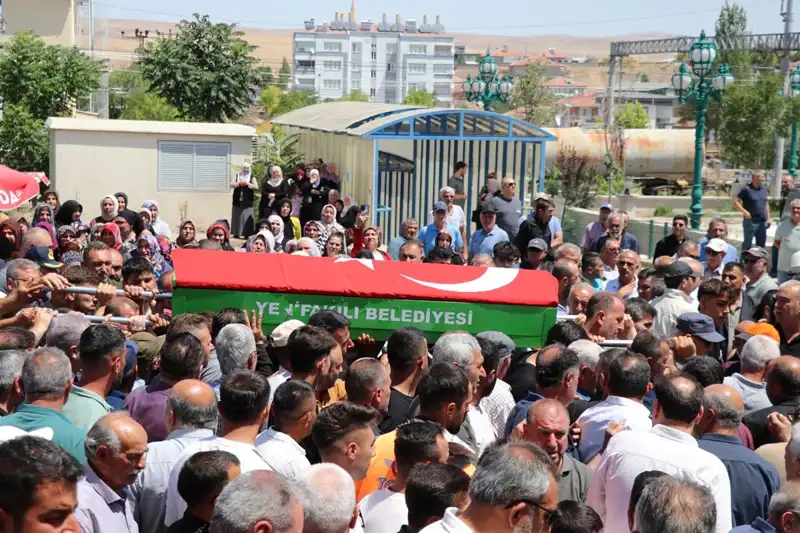 MHP’li Belediye Başkanının Son Yolculuğu: Duygusal Veda Töreni