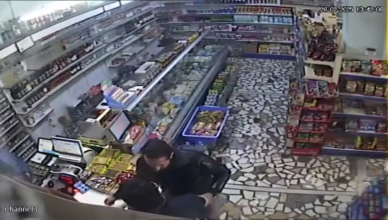Cezaevi Firarisi Markette Kanlı Olay Yaratıp Kaçtı