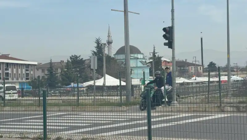 Yaya Geçidinde Motosiklet Kullanıcılarına Ceza Yağdı: İşte Detaylar!